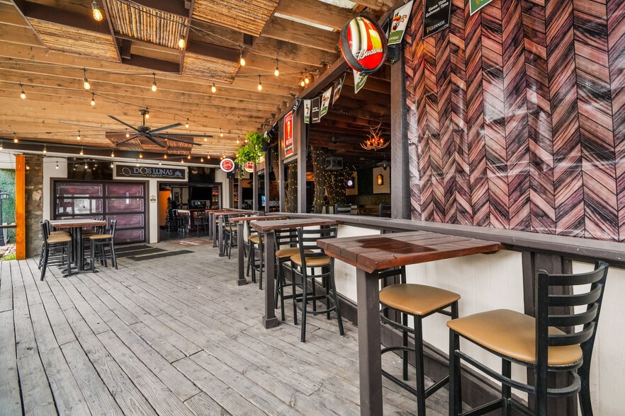 More Photos Of 5200 Doniphan Dr, El Paso Bar For Sale