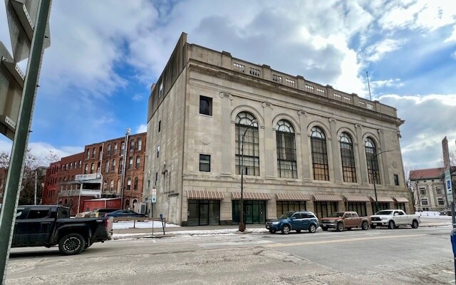 More Photos Of 95 Court St, Binghamton Office Residential For Sale