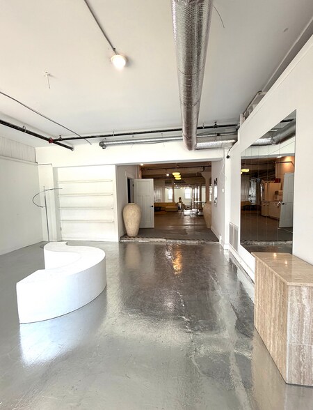 Primary Photo Of 603 W McMicken Ave, Cincinnati Light Manufacturing For Lease