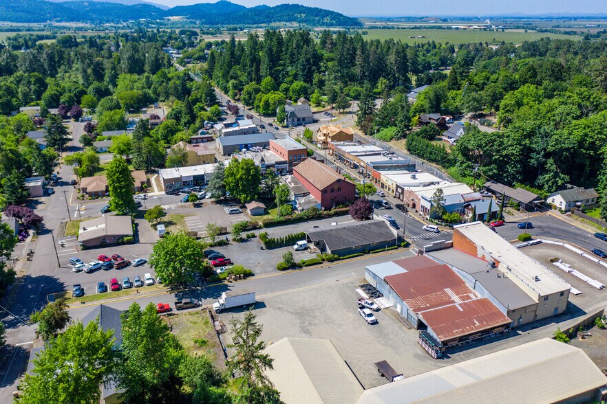 More Photos Of 354 & 402 N Main St, Brownsville Storefront Retail Residential For Sale