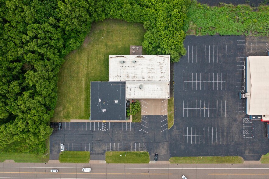 More Photos Of 940 S Hastings Ave, Saint Paul Park Office For Sale