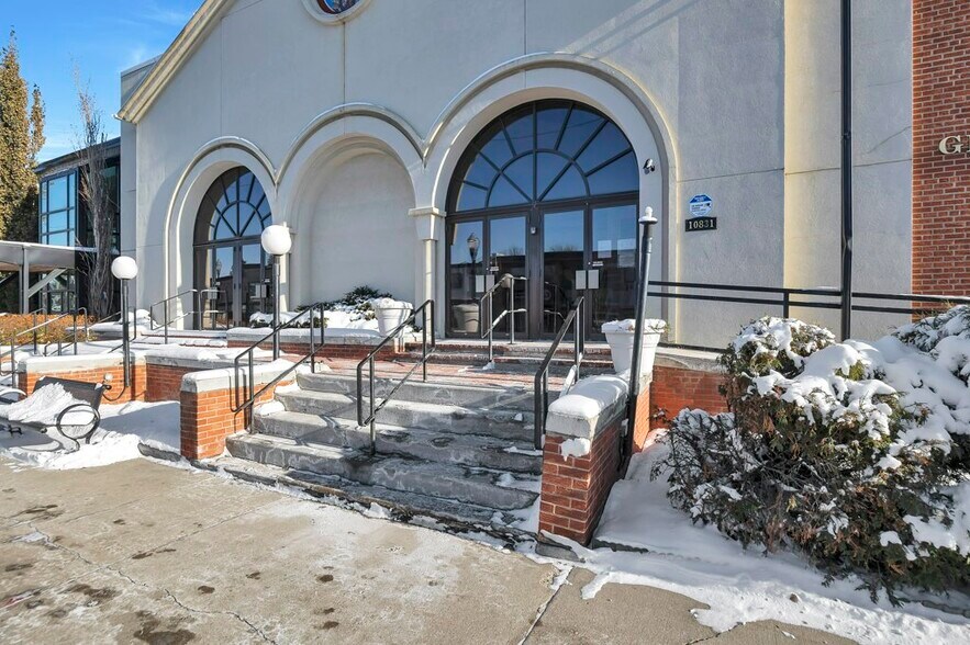 More Photos Of 10831 124th St NW, Edmonton Religious Facility For Sale