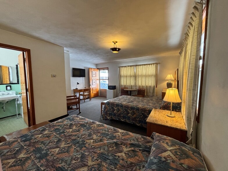 More Photos Of 212 Buffalo St, Gowanda Hotel For Sale