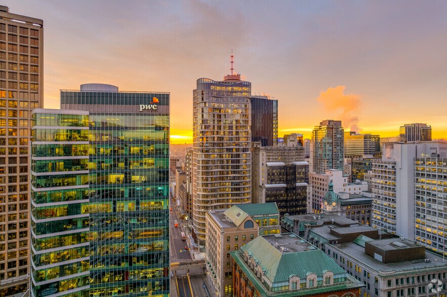 More Photos Of 320 Granville St, Vancouver Office For Sale