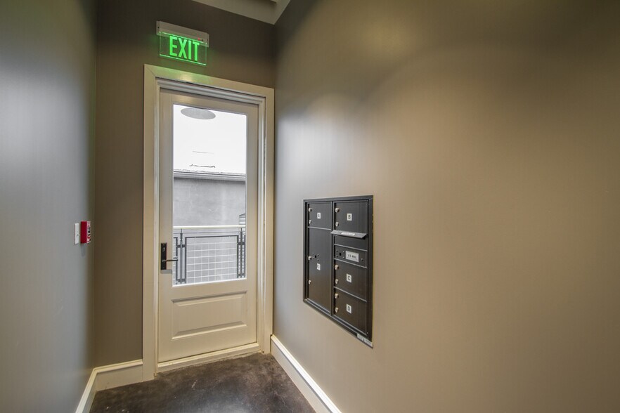 More Photos Of 912 Front St, Conway Restaurant For Sale