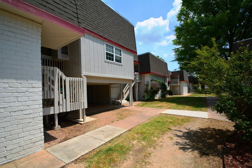 More Photos Of 3218 S 93rd East Ave, Tulsa Apartments For Sale