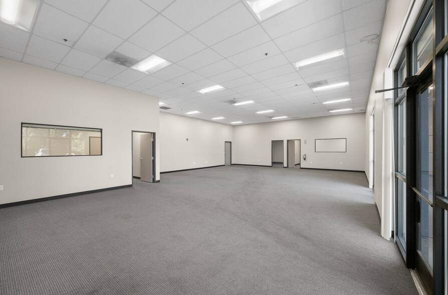 More Photos Of 5350 Capital Ct, Reno Warehouse For Lease