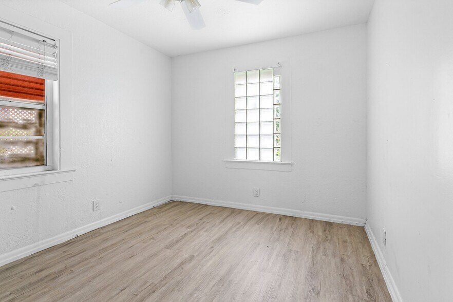 More Photos Of 23 S Swinton Ave, Delray Beach Office For Lease