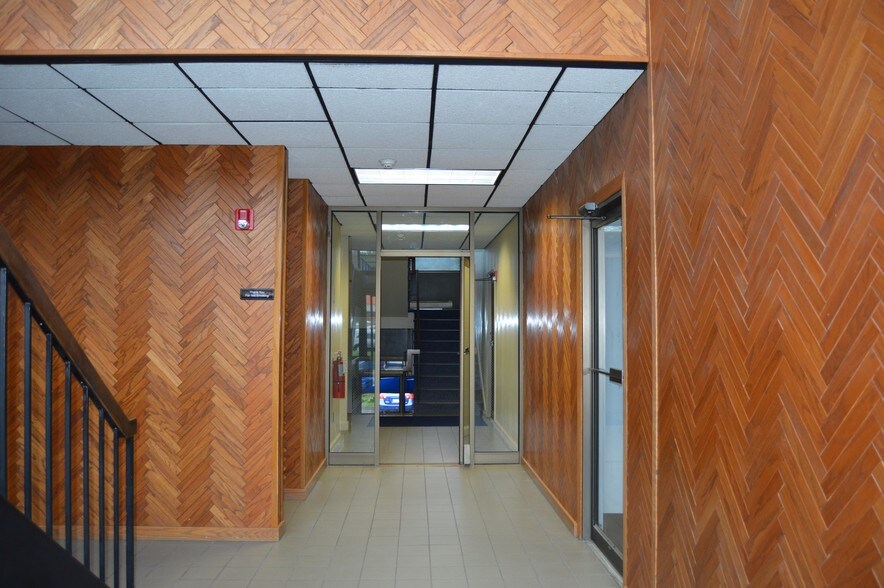 More Photos Of 500 Clark Rd, Tewksbury Medical For Sale