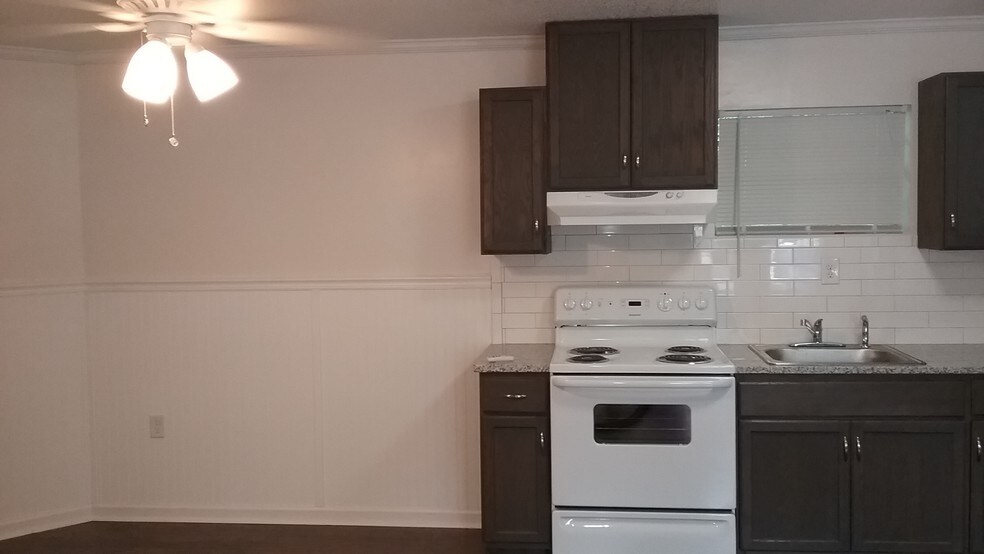 More Photos Of 545765 US Highway 1, Callahan Apartments For Sale