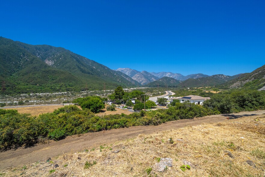 More Photos Of 1449 Lytle Creek Rd, Lytle Creek Flex For Sale