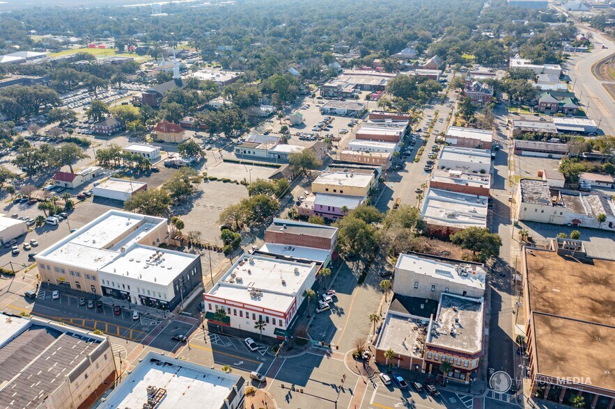 More Photos Of 1418 Newcastle St, Brunswick Storefront For Lease