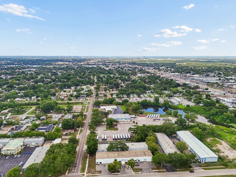More Photos Of 3667-3691 46th Ave N, Saint Petersburg Warehouse For Sale