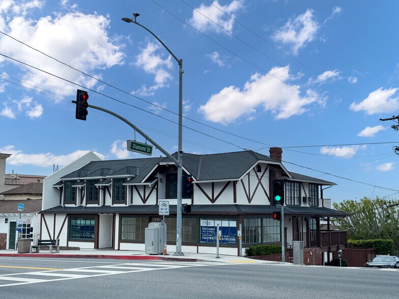 More Photos Of 2007 S Coast Hwy, Laguna Beach Storefront Retail Residential For Lease