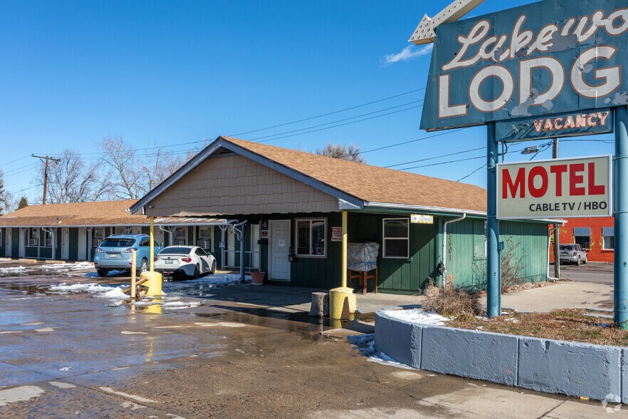 More Photos Of 5601 W Colfax Ave, Denver Hospitality For Sale