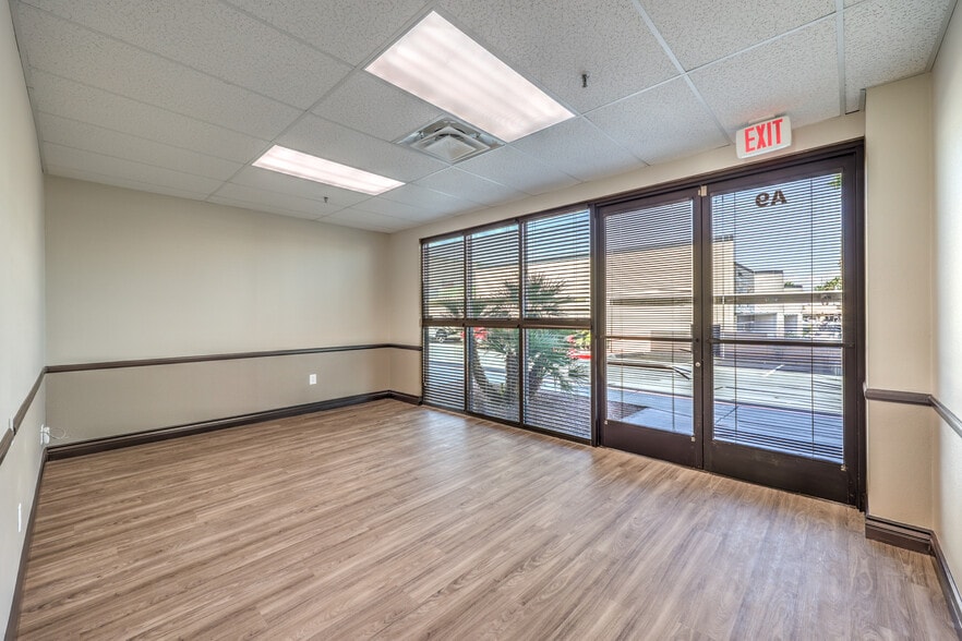 More Photos Of 4270 S Decatur Blvd, Las Vegas Unknown For Lease