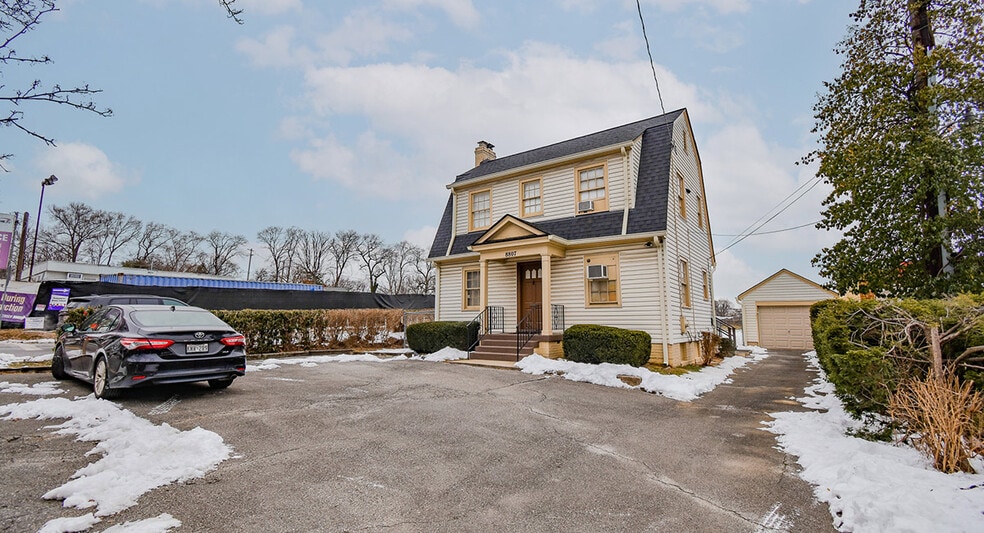 Primary Photo Of 8807 Flower Ave, Silver Spring Office For Sale