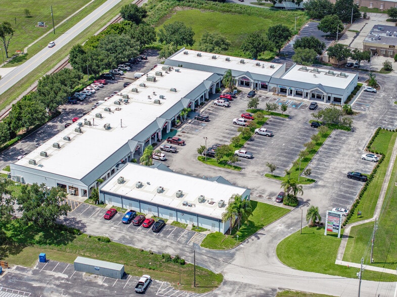 More Photos Of 6645 S Florida Ave, Lakeland Storefront For Sale