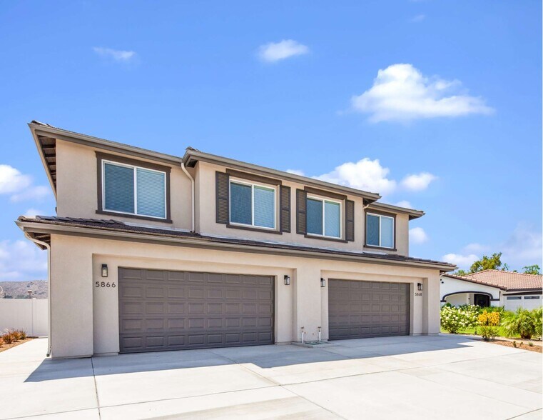 More Photos Of 5824 Persepolis Ct, Riverside Multifamily For Sale