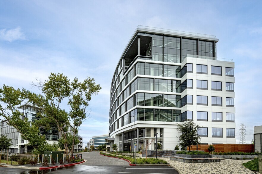 More Photos Of 567 Airport Blvd, Burlingame Office For Lease
