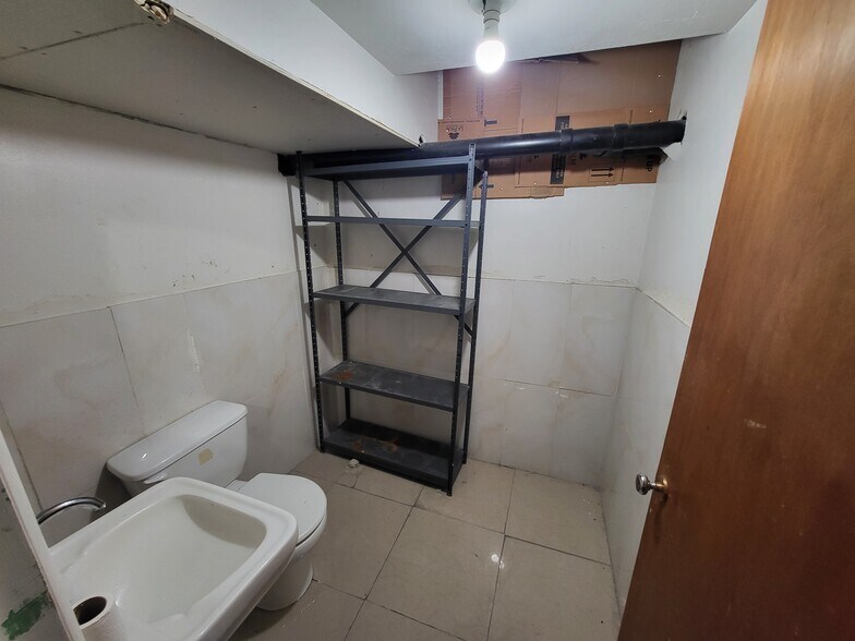 More Photos Of 1587 E 17th St, Idaho Falls Office For Lease