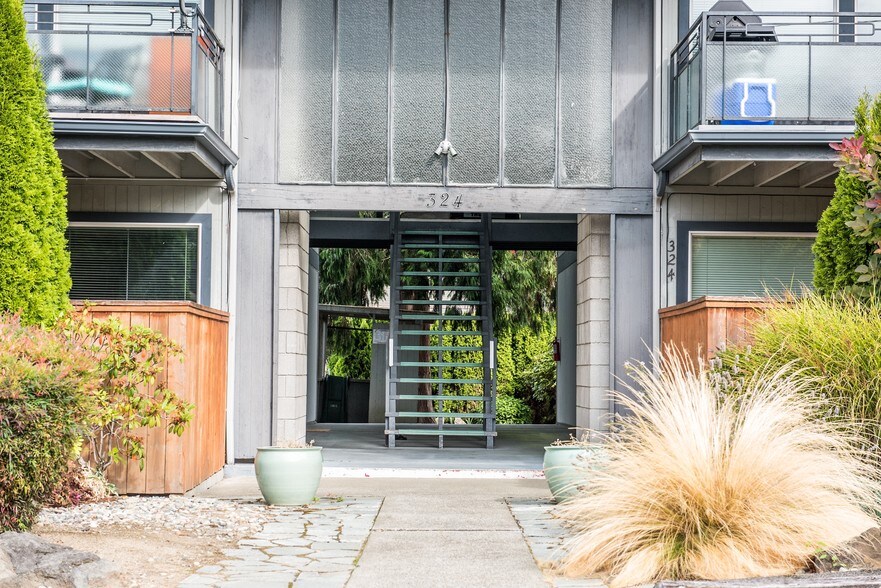 More Photos Of 324 6th Ave S, Kirkland Apartments For Sale