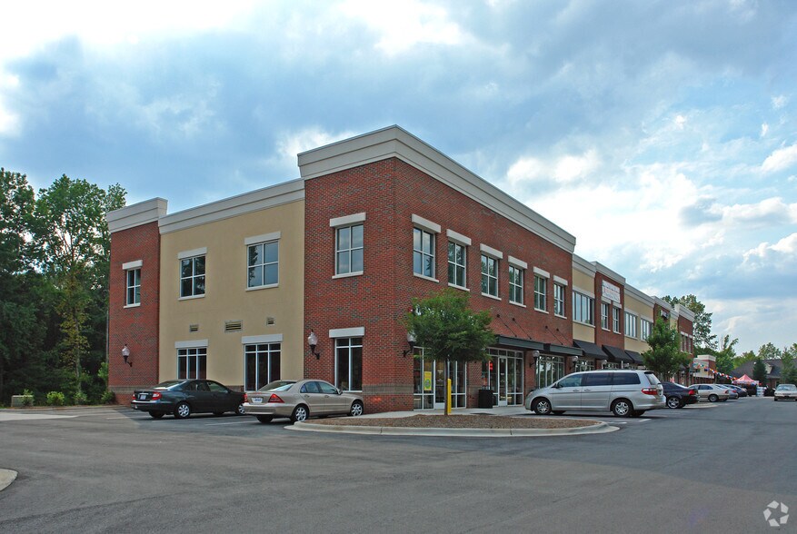 More Photos Of 10020 Monroe Rd, Charlotte Unknown For Lease