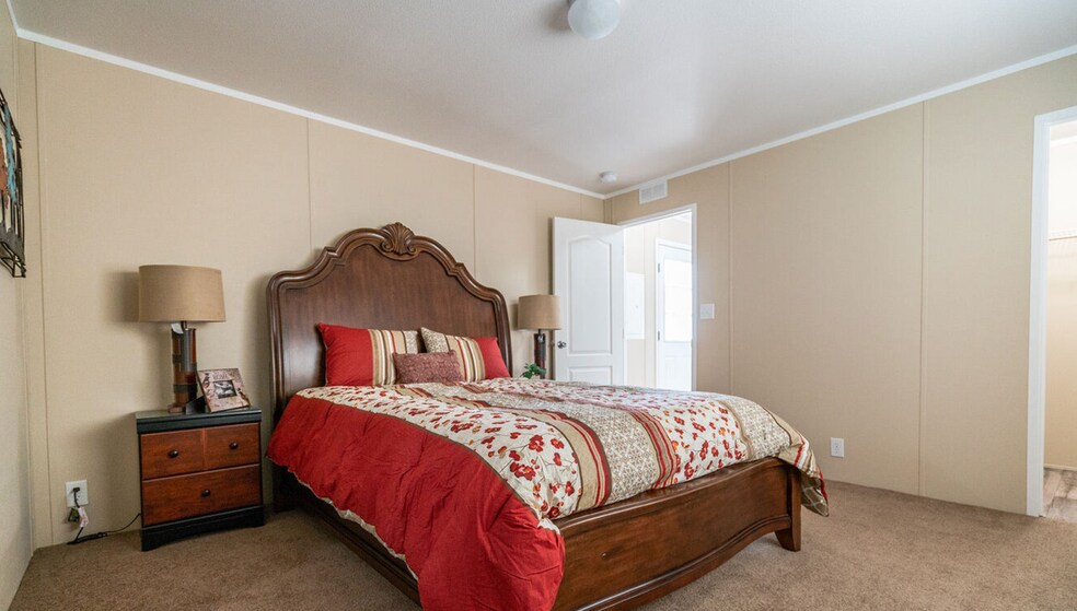 More Photos Of 788 S Broadway St, Blackfoot Apartments For Sale