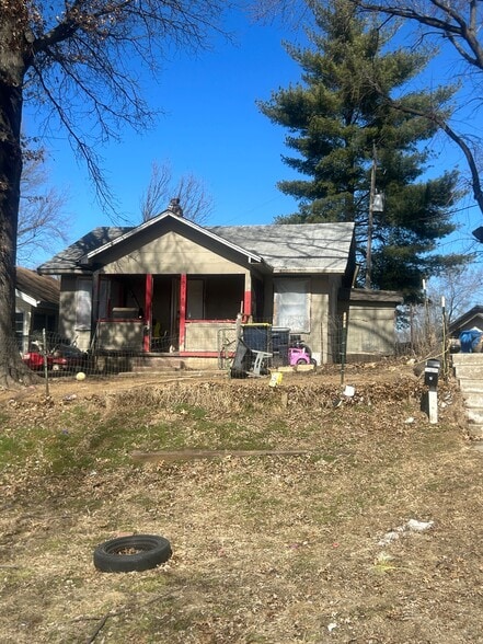 More Photos Of ,  Unknown For Sale