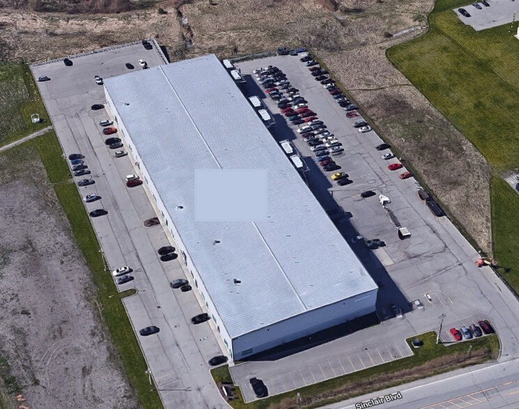 More Photos Of 33 Sinclair Blvd, Brantford Manufacturing For Lease