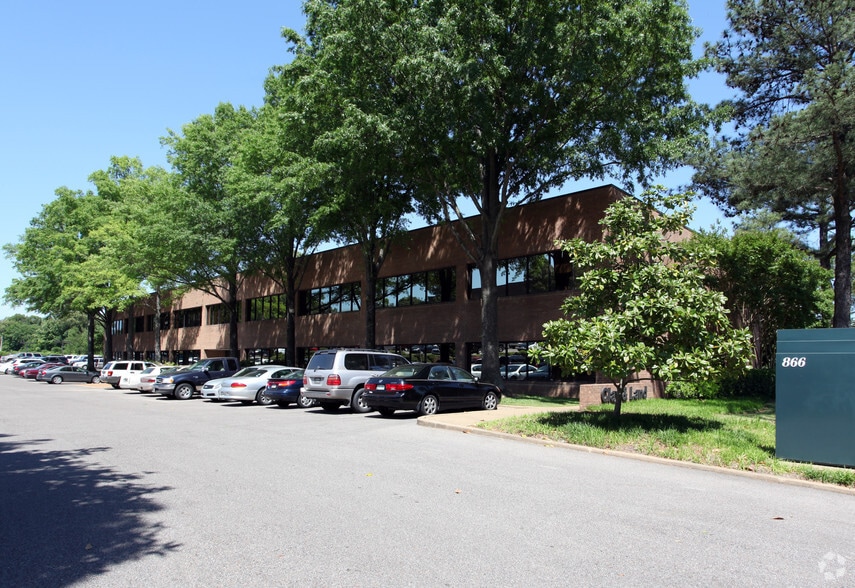 More Photos Of 866 Ridgeway Loop, Memphis Office For Lease
