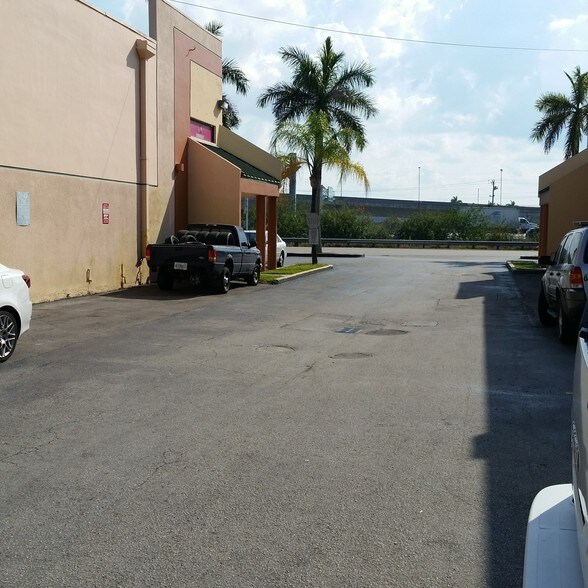 More Photos Of 7760 W 20th Ave, Hialeah Warehouse For Sale