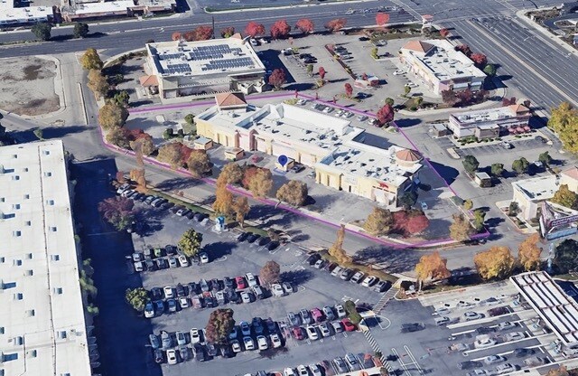 More Photos Of 7840 N West Ln, Stockton General Retail For Sale