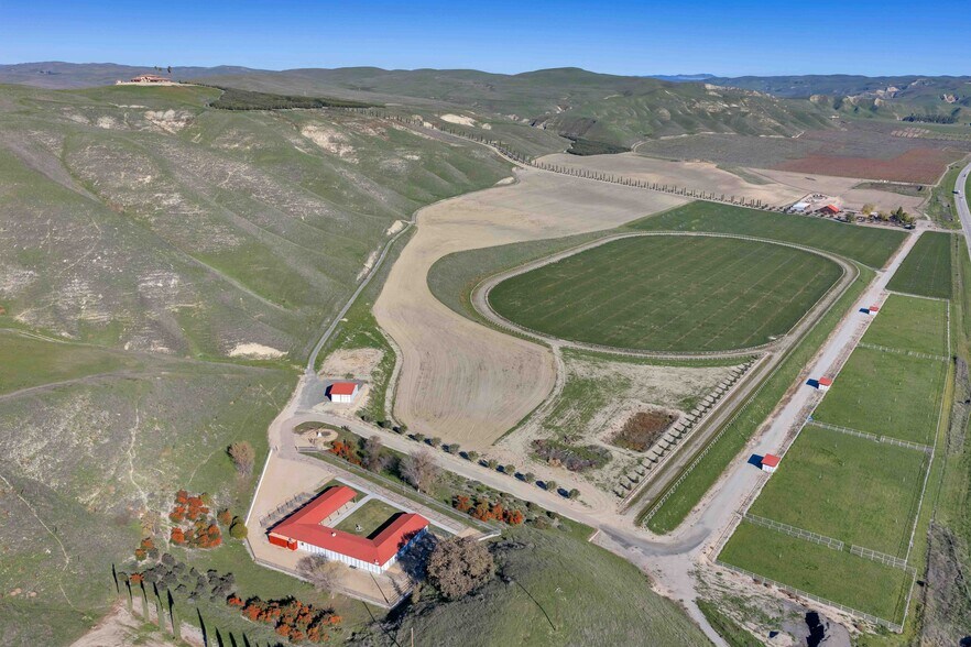 More Photos Of 1990 46, Shandon Land For Sale