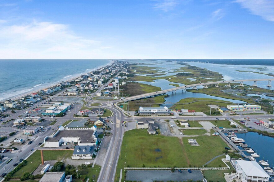 More Photos Of 404 Roland Ave, Surf City Restaurant For Sale