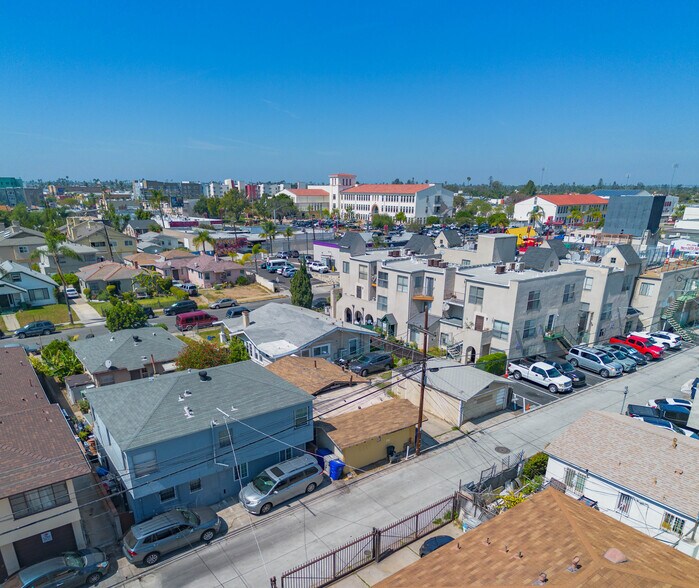 More Photos Of 4263 Chamoune Ave, San Diego Apartments For Sale