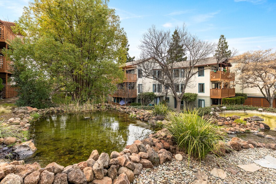 Primary Photo Of 2701 Sierra Sunrise Ter, Chico Apartments For Sale
