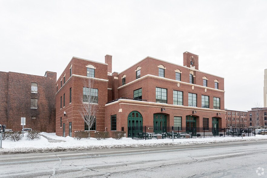 Primary Photo Of 57 S Broadway St, Akron Office For Lease
