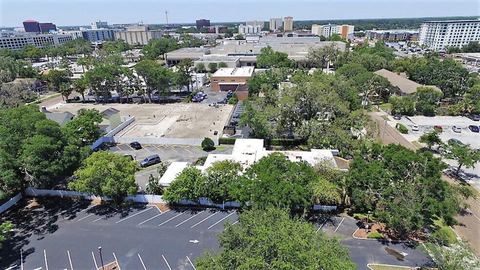 More Photos Of 130 E Hillcrest St, Orlando Medical For Sale