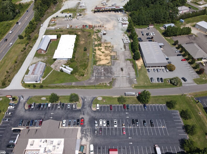 More Photos Of 25 Weeks Dr, Roxboro Warehouse For Sale