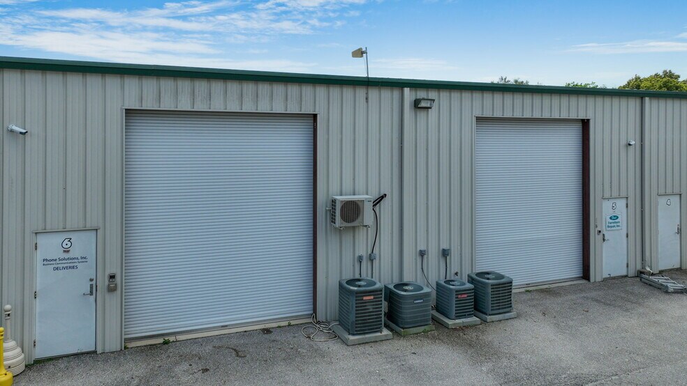 More Photos Of 1202 Gary Ave, Ellenton Warehouse For Lease