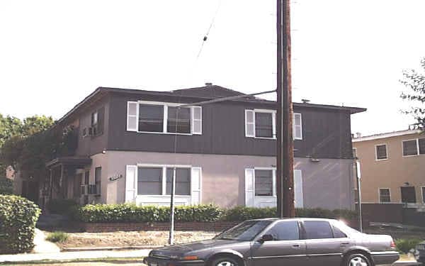 More Photos Of 13227 Oxnard St, Van Nuys Apartments For Sale