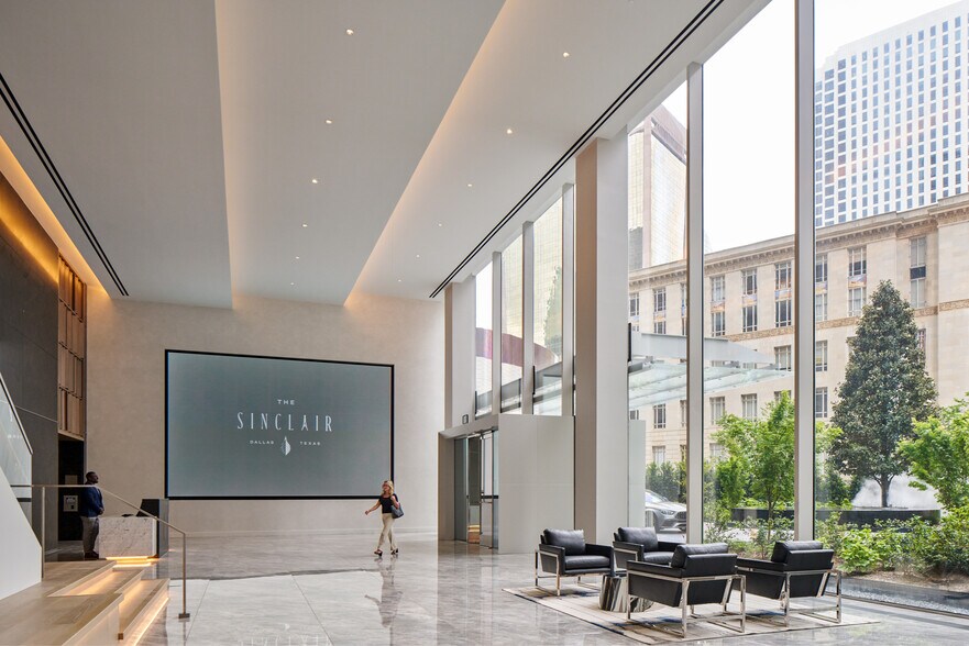 More Photos Of 401 N Ervay St, Dallas Office Residential For Lease