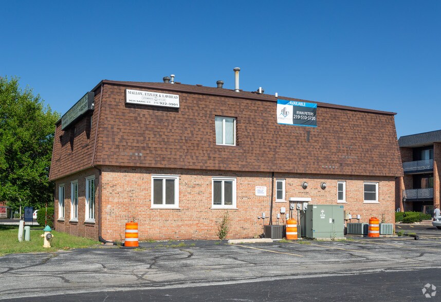 More Photos Of 9635 Saric Ct, Highland Office For Lease