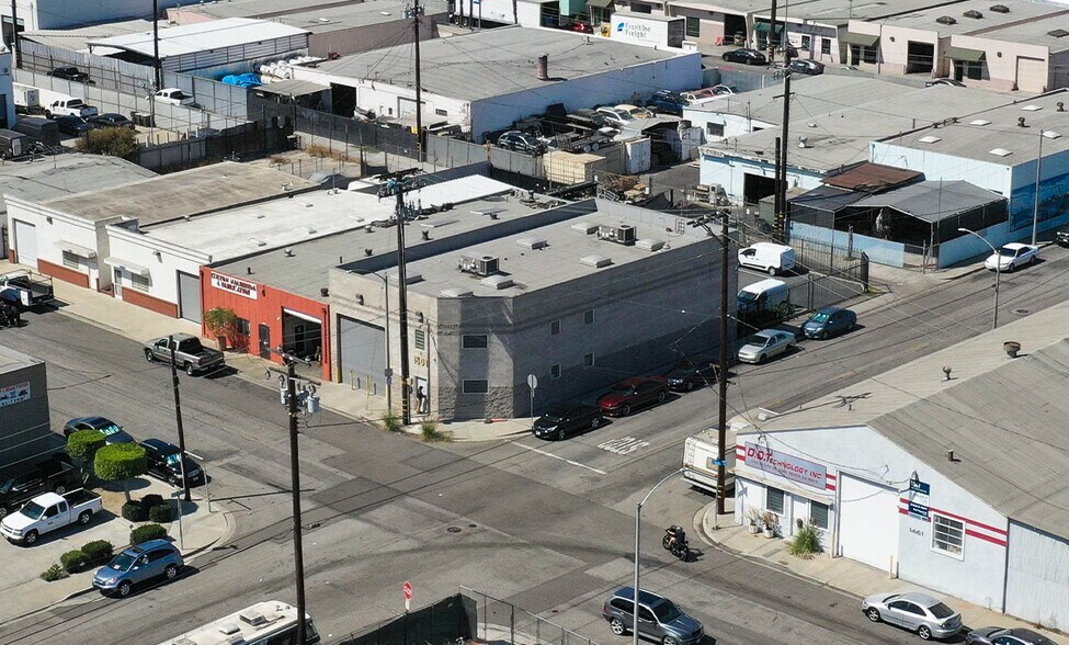 More Photos Of 1501 W 14th St, Long Beach Warehouse For Lease