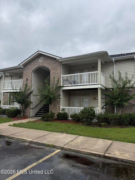 More Photos Of 2718 Bartlett Ave, Pascagoula Apartments For Sale