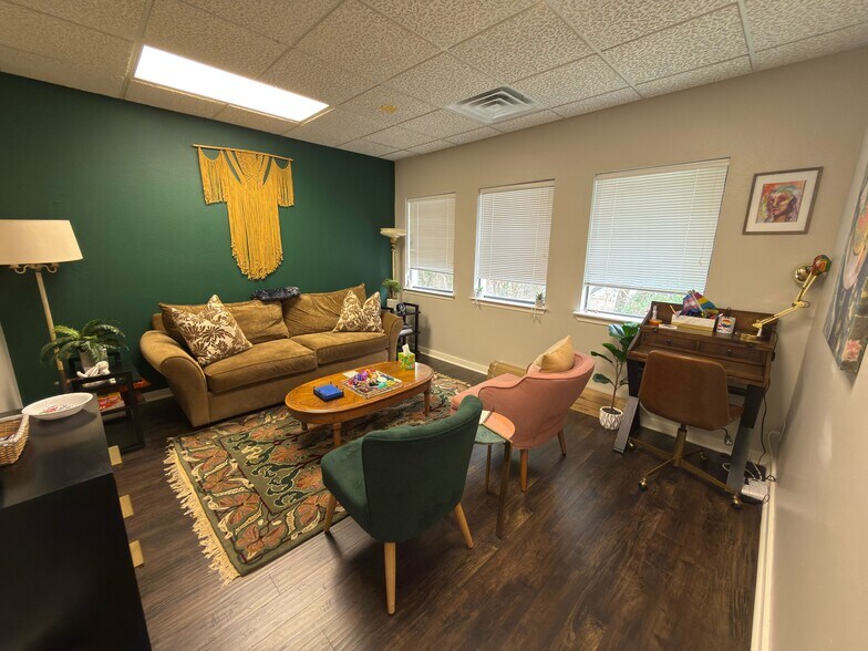 More Photos Of 11107 Wurzbach Rd, San Antonio Medical For Lease