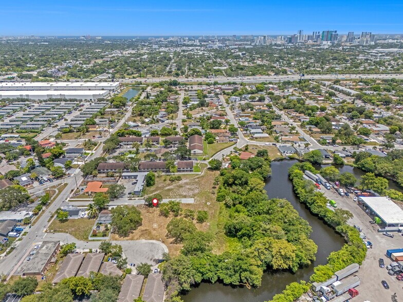 More Photos Of 700 Harris Ter, Fort Lauderdale Land For Sale