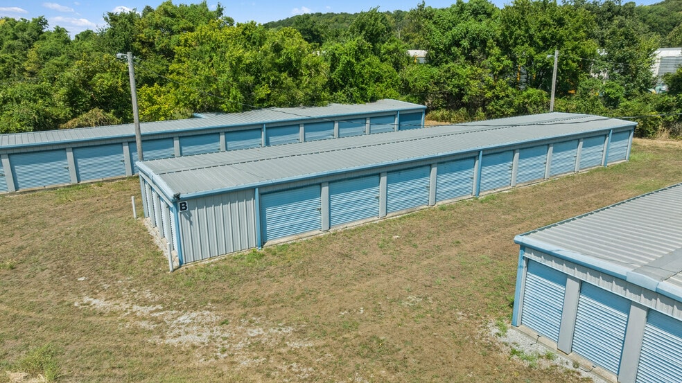 More Photos Of 67320 US-60, Wyandotte Self Storage For Sale