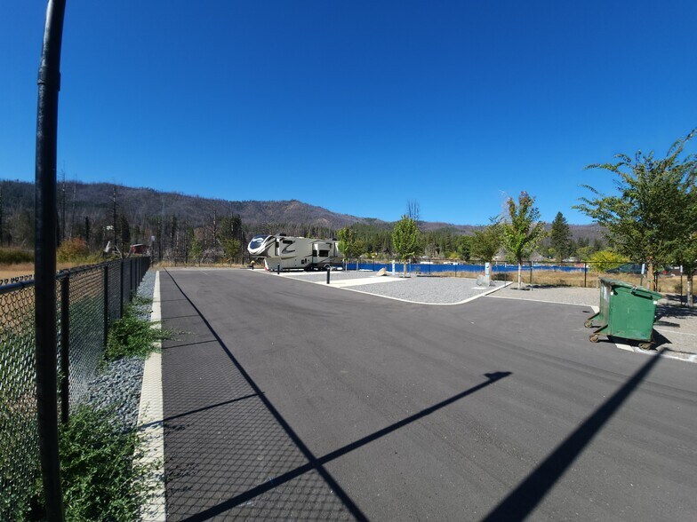 More Photos Of 206 Mill St, Greenville Specialty For Sale